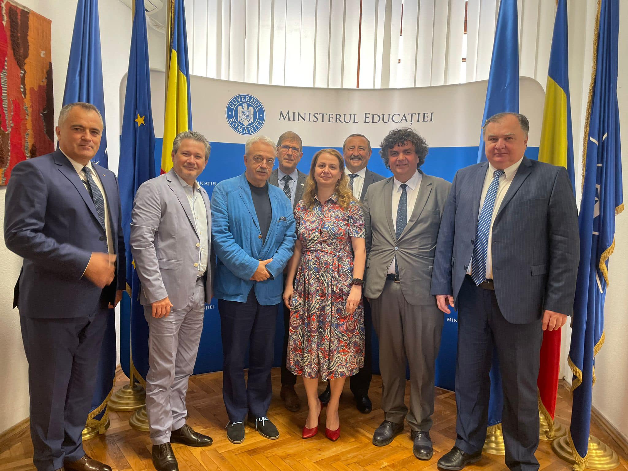 rectorul utcn -întâlnire cu ministrul educației cu privire la rețelele de universități europene
