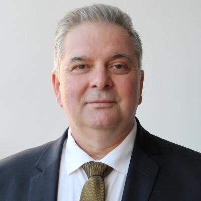 Prof. dr. ing.ec. Stelian BRAD – Decan