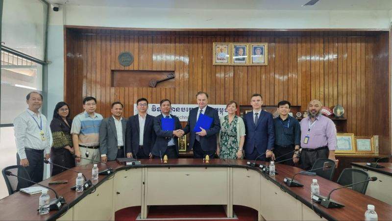 UTCN consolidează parteneriatul internațional cu Institutul de Tehnologie din Cambodgia prin semnarea unor acorduri strategice
