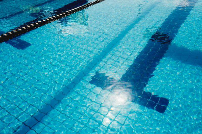 swimming-pool-clean-water