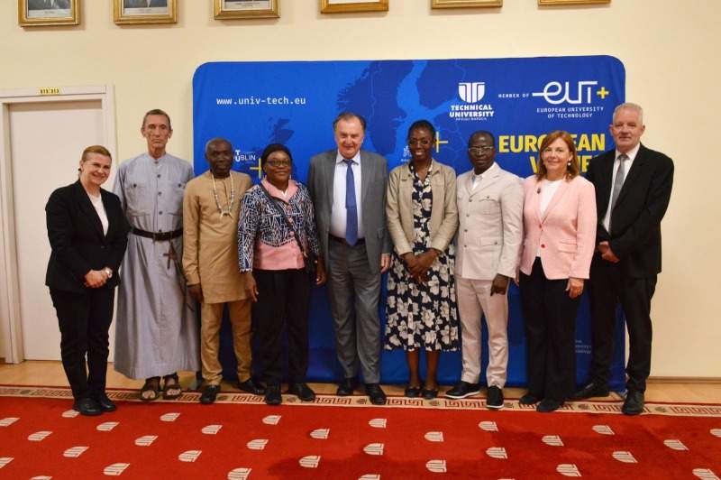 O delegație academică din Camerun și Togo, în vizită la Universitatea Tehnică din Cluj-Napoca